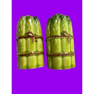 Vintage Ceramic Majolica Asparagus Salt & Pepper Shakers Table Accents
